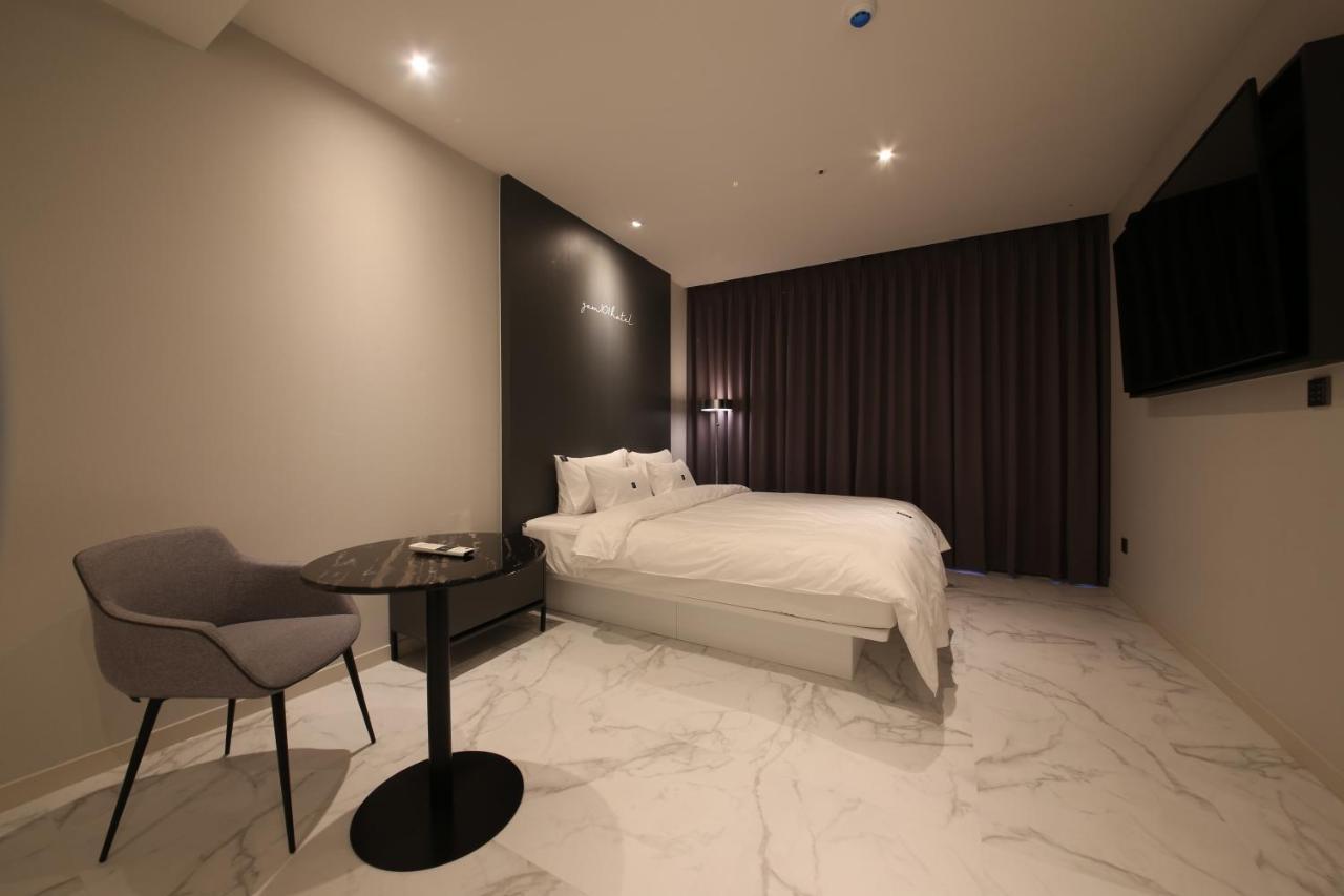 Zam101 Hotel Gimhae Buitenkant foto