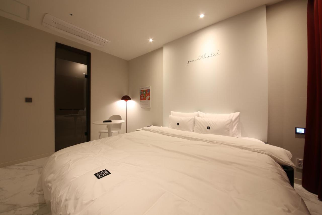 Zam101 Hotel Gimhae Buitenkant foto